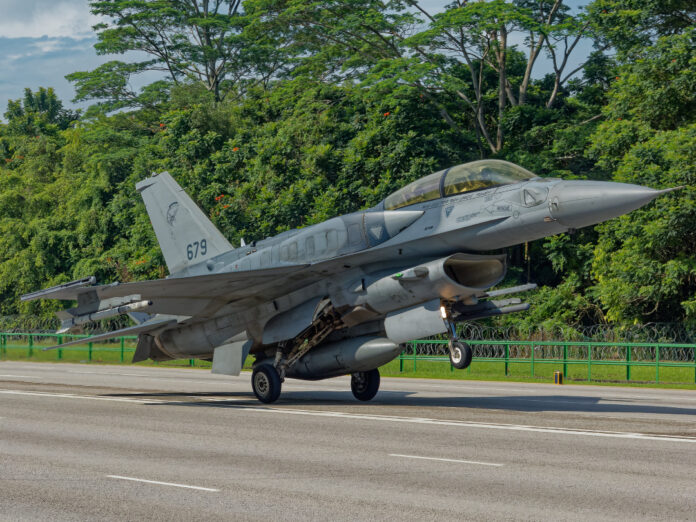 RSAF F-16D combat aircraft